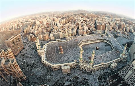 Live HD Webcam Stream of the Great Mosque of Mecca